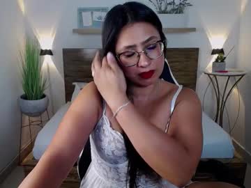 Dania12x_ Chaturbate stream image from March 25, 2025