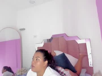Emma_033 Chaturbate stream image from March 25, 2025