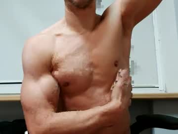 Hornhotdick Chaturbate stream image from March 25, 2025