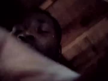 Jqoyelhngqwe Chaturbate stream image from March 25, 2025