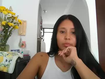 Khloe_Sweet18_ Chaturbate stream image from March 25, 2025