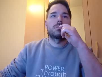 Therealking21 Chaturbate stream image from March 25, 2025