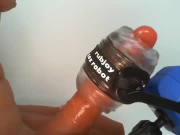 Nut_Butter_Bot Chaturbate stream image from March 25, 2025