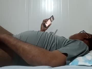 Suitfetish72 Chaturbate stream image from March 25, 2025