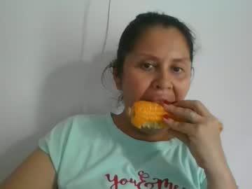 Karol_Gill Chaturbate stream image from March 25, 2025