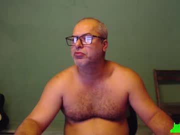Mokkaccmm Chaturbate stream image from March 25, 2025