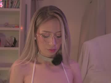 Soficb Chaturbate stream image from March 25, 2025