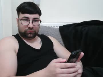 Miguel9317cm Chaturbate stream image from March 25, 2025
