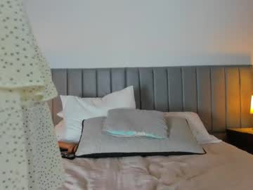 Adriana71 Chaturbate stream image from March 26, 2025