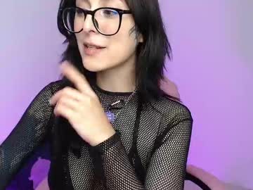 Selvalentinex Chaturbate stream image from March 26, 2025