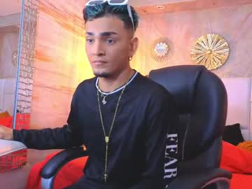 Tatan_King22 Chaturbate stream image from March 26, 2025