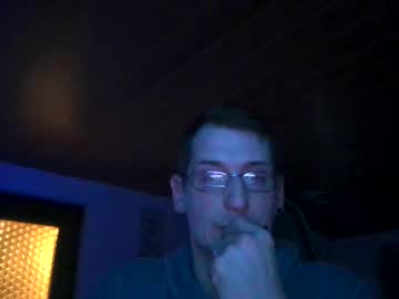 Hotbeexxx81 Chaturbate stream image from March 26, 2025