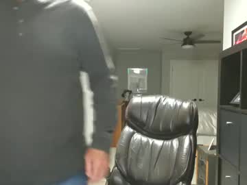 Pleeeezeher Chaturbate stream image from March 26, 2025