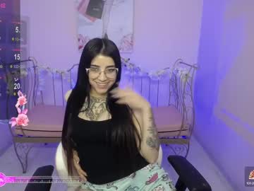 Adri_Gomez_1 Chaturbate stream image from March 26, 2025