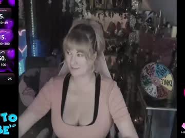 Solesticia Chaturbate stream image from March 26, 2025