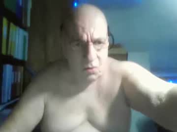Switchrick32323 Chaturbate stream image from March 26, 2025