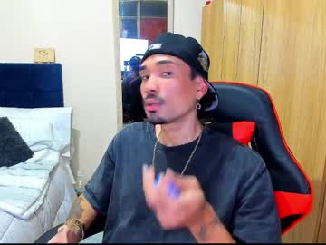 Dereck_Andrew_ Chaturbate stream image from March 26, 2025