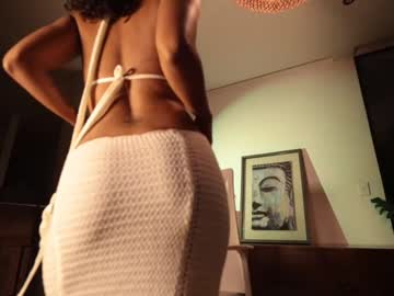 Gia_Curly Chaturbate stream image from March 26, 2025