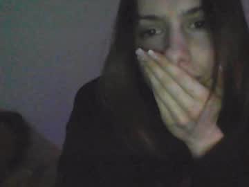 Allyvee Chaturbate stream image from March 26, 2025