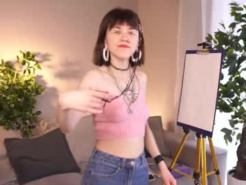 Harrietdevon stream image from March 26, 2025