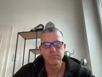 Totodeduitse Chaturbate stream image from March 26, 2025