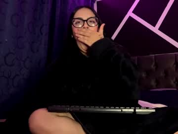 Violeta_Saenzzzz Chaturbate stream image from March 26, 2025