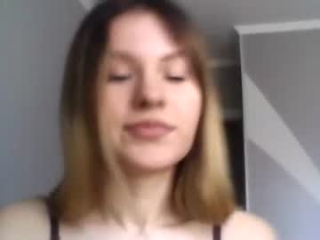 Baby_Roseee Chaturbate stream image from March 26, 2025
