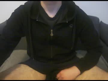 Facelessescape Chaturbate stream image from March 26, 2025