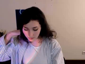 Molly_Tray Chaturbate stream image from March 26, 2025