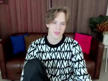Arthur_Wood77 Chaturbate stream image from March 26, 2025