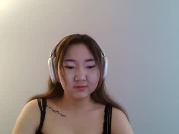 Cleogaultier Chaturbate stream image from March 26, 2025