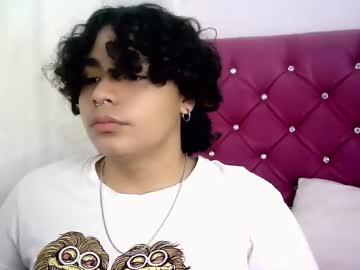 Tomi_Slick Chaturbate stream image from March 26, 2025