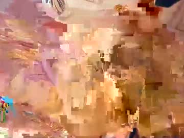 Yourwifealondra Chaturbate stream image from March 26, 2025