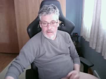 Horndoggyx1 Chaturbate stream image from March 26, 2025