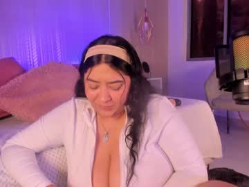 Leah_Bensoon Chaturbate stream image from March 26, 2025