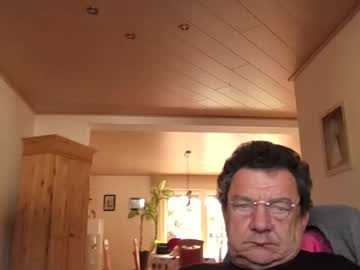 Nobbie44 Chaturbate stream image from March 26, 2025
