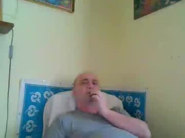 Radhero Chaturbate stream image from March 26, 2025