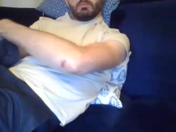 Brunettewithbeard28 Chaturbate stream image from March 26, 2025