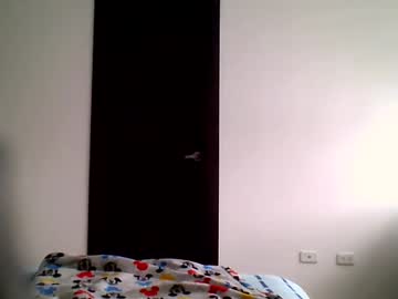 Santilove7 Chaturbate stream image from March 26, 2025