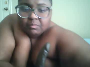 Mocha_Mamis Chaturbate stream image from March 26, 2025