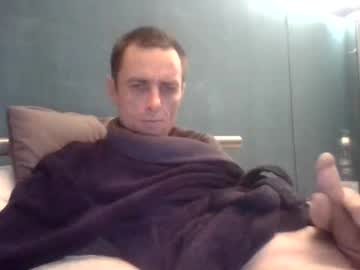 Costicobretty Chaturbate stream image from March 26, 2025