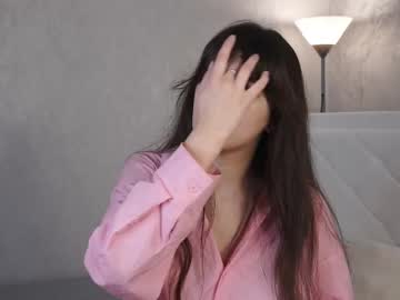 Edythcritchlow Chaturbate stream image from March 26, 2025