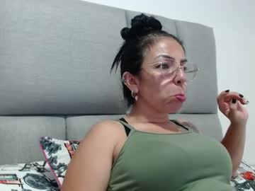 Miia_Teylorr Chaturbate stream image from March 26, 2025
