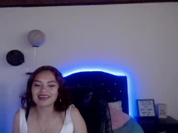 Ximena_Cherry Chaturbate stream image from March 26, 2025