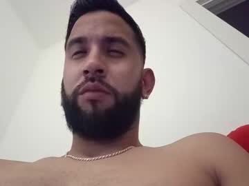 Youromeoloveyou Chaturbate stream image from March 26, 2025