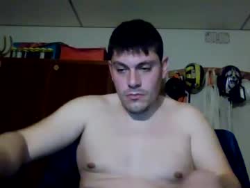 Luis2423 Chaturbate stream image from March 26, 2025