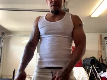 Phenmlv Chaturbate stream image from March 26, 2025