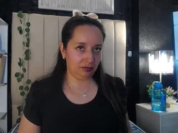 Arabella_Hs Chaturbate stream image from March 26, 2025