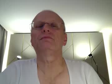 Bluesbr1 Chaturbate stream image from March 26, 2025