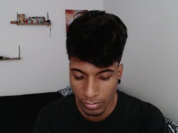 Khevinlopezonig Chaturbate stream image from March 26, 2025